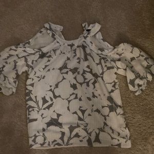 Ann Taylor cold shoulder short sleeve blouse, size M. White and black.